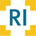 Letters R and I inside the Qlarant viewfinder logo