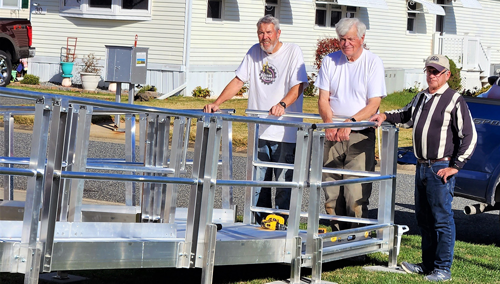 BHCV Volunteers on a completed ramp